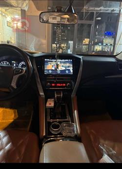 میتسوبیشی پاجیرۆ سپۆرت